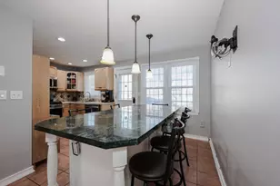 32A Rockingham St, Lowell, MA 01852 - Photo 3