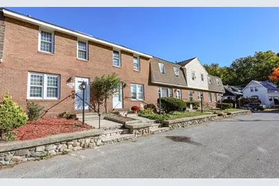 32A Rockingham Street #32A, Lowell, MA 01852 - Photo 33