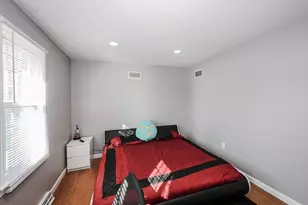 32A Rockingham St, Lowell, MA 01852 - Photo 7