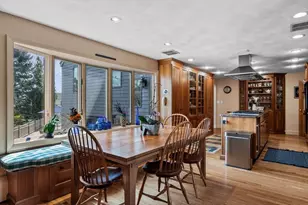 244 Ocean Ave, Marblehead, MA 01945 - Photo 19