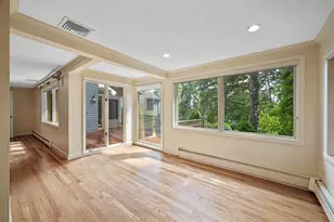 244 Ocean Ave, Marblehead, MA 01945 - Photo 11