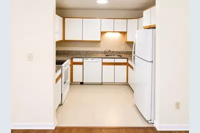 10 Rutledge St #1B, Worcester, MA 01604 - Photo 5