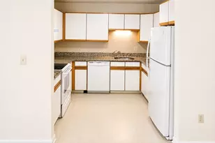 10 Rutledge St, Worcester, MA 01604 - Photo 5