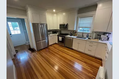 92 Surrey Street #92, Medford, MA 02155 - Photo 3