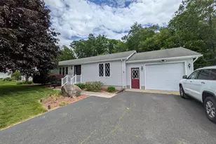 108 Oak Knolls Circle, Ludlow, MA 01056 - Photo 3