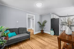 35 Worcester St, Taunton, MA 02780 - Photo 13