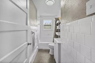 35 Worcester St, Taunton, MA 02780 - Photo 11