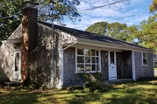 85 Castlewood Cir, Barnstable, MA 02601 - Photo 3