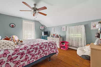 28 Margaret St, Southbridge, MA 01550 - Photo 37