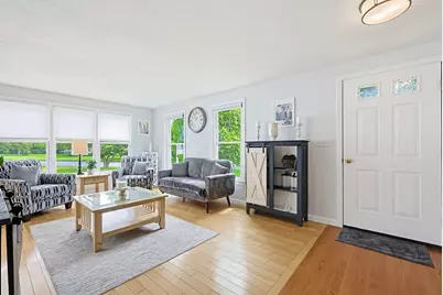 22 Diane Dr, Medway, MA 02053 - Photo 11