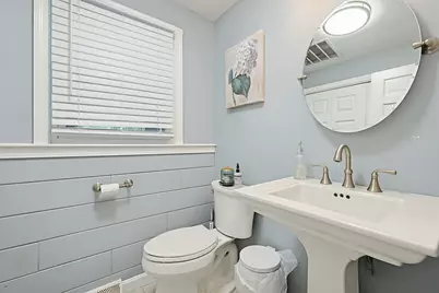 22 Diane Dr, Medway, MA 02053 - Photo 15
