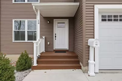 14 Crane St #14, Springfield, MA 01104 - Photo 3