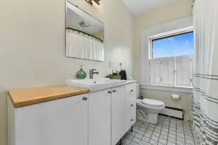 1774 Beacon St, Brookline, MA 02445 - Photo 15