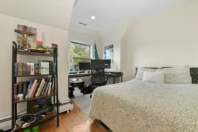 1774 Beacon Street #6, Brookline, MA 02445 - Photo 11