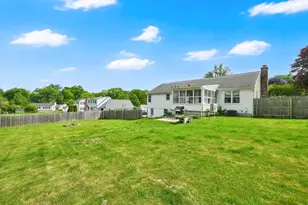 36 Braintree Rd, West Springfield, MA 01089 - Photo 33
