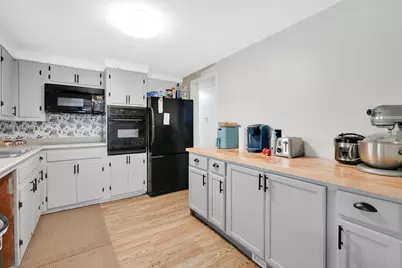 36 Braintree Rd, West Springfield, MA 01089 - Photo 13