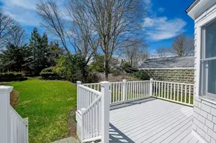 35 Main St, Mattapoisett, MA 02739 - Photo 5