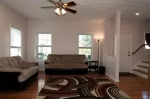 10 Blue Jay Cir, Wakefield, MA 01880 - Photo 3