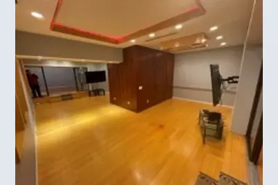 57 Broadlawn Park #16, Boston, MA 02467 - Photo 3