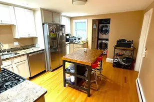 160 L St, Boston, MA 02127 - Photo 1