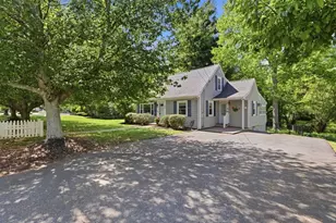 490 Main St, Lynnfield, MA 01940 - Photo 27