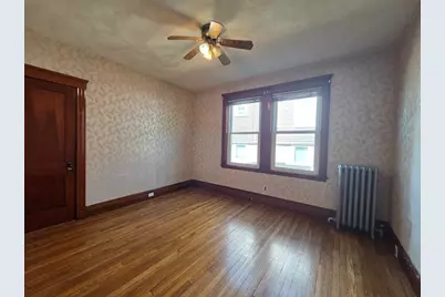 2 Suffolk Ave, Revere, MA 02151 - Photo 11