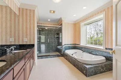 79 Pheasant Run Cir, Leominster, MA 01453 - Photo 9