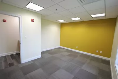 9 Summer St #302-304, Franklin, MA 02038 - Photo 15
