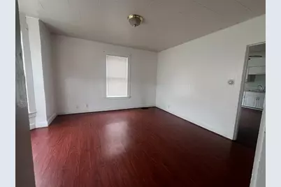 2 Avon Pl, Haverhill, MA 01832 - Photo 9