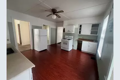 2 Avon Pl, Haverhill, MA 01832 - Photo 3