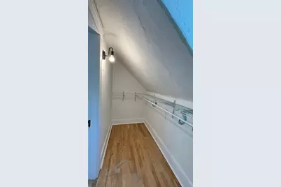 18 Baldwin St, Worcester, MA 01604 - Photo 13