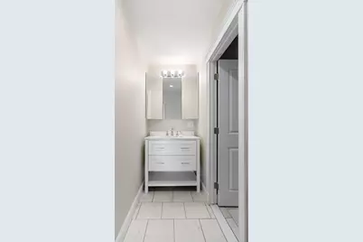 566 Commonwealth Ave #PH2, Boston, MA 02215 - Photo 13