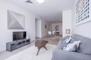900 Beacon St, Boston, MA 02215 - Photo 5