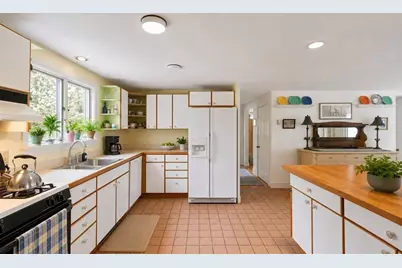 177 West Tisbury Road, Edgartown, MA 02539 - Photo 5