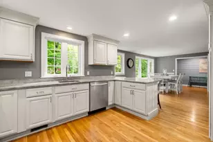 26 Peckham Hill Rd, Sherborn, MA 01770 - Photo 9