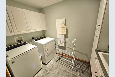 278 Hixville Rd, Dartmouth, MA 02747 - Photo 25