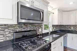 506 Cardinal Ln, Tyngsborough, MA 01879 - Photo 7