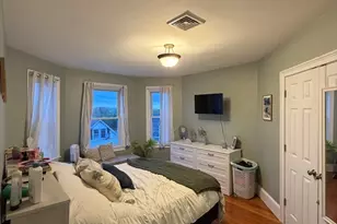 45 Houghton St, Boston, MA 02122 - Photo 3