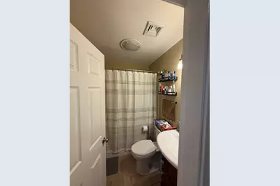 45 Houghton St #3, Boston, MA 02122 - Photo 11
