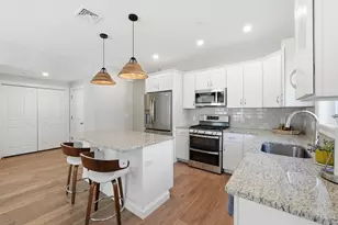 705 Southwood Ln, Clinton, MA 01510 - Photo 9