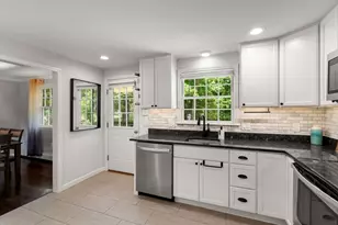 105 High St, Holliston, MA 01746 - Photo 13