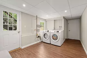 105 High St, Holliston, MA 01746 - Photo 27