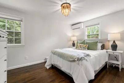 105 High St, Holliston, MA 01746 - Photo 17