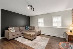 105 High St, Holliston, MA 01746 - Photo 15