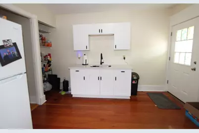 122 Elm St #D, Millbury, MA 01527 - Photo 5