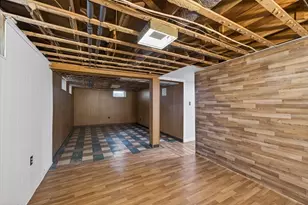 82 Parkside Ave, Pawtucket, RI 02861 - Photo 23