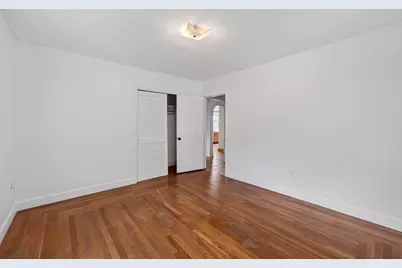 82 Parkside Avenue, Pawtucket, RI 02861 - Photo 11