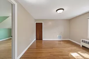 82 Parkside Ave, Pawtucket, RI 02861 - Photo 17