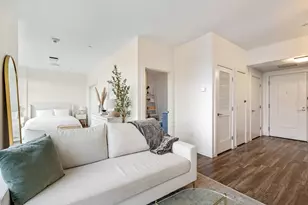839 Beacon St, Boston, MA 02215 - Photo 3