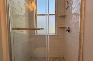 7 Grove St, Boston, MA 02114 - Photo 11